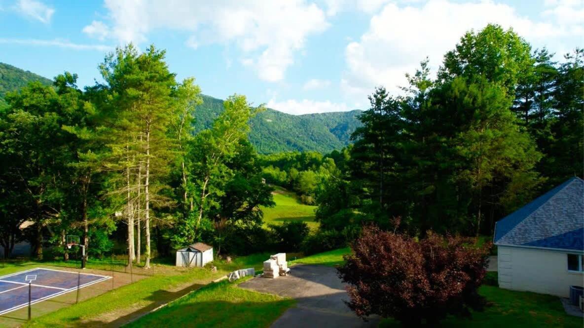 Gated Mansion - Basketball Court Movie Theater Views Villa Big Stone Gap Exterior foto